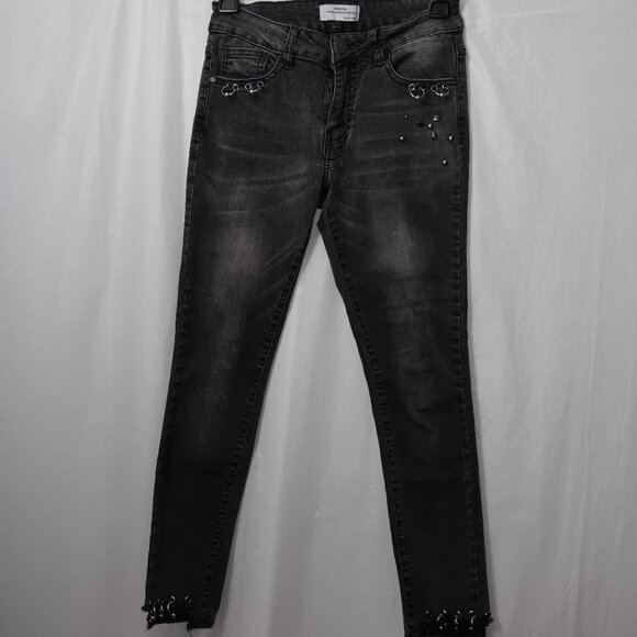 REDIAL WOMEN'S PIERCED STYLE BLACK WASH DENIM JEANS - Picture 1 of 15